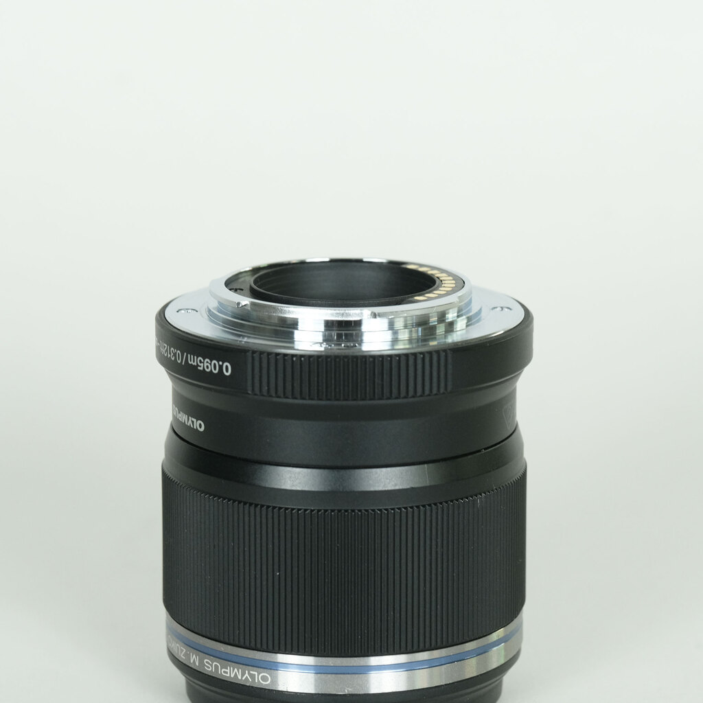 OLYMPUS M.ZUIKO DIGITAL ED 30mm F3.5 Macro OLYMPUS M.ZUIKO DIGITAL ED 30mm F3.5 Macro