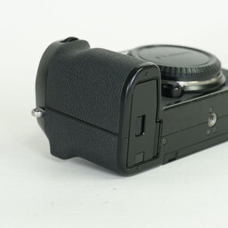 FUJIFILM X-S10
