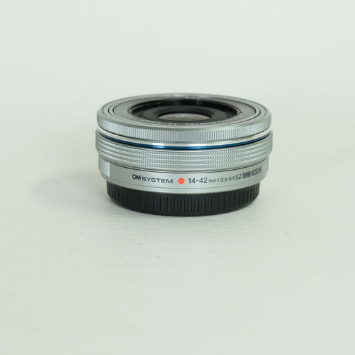 OLYMPUS M.ZUIKO DIGITAL ED 14-42mm F3.5-5.6 EZ シルバー