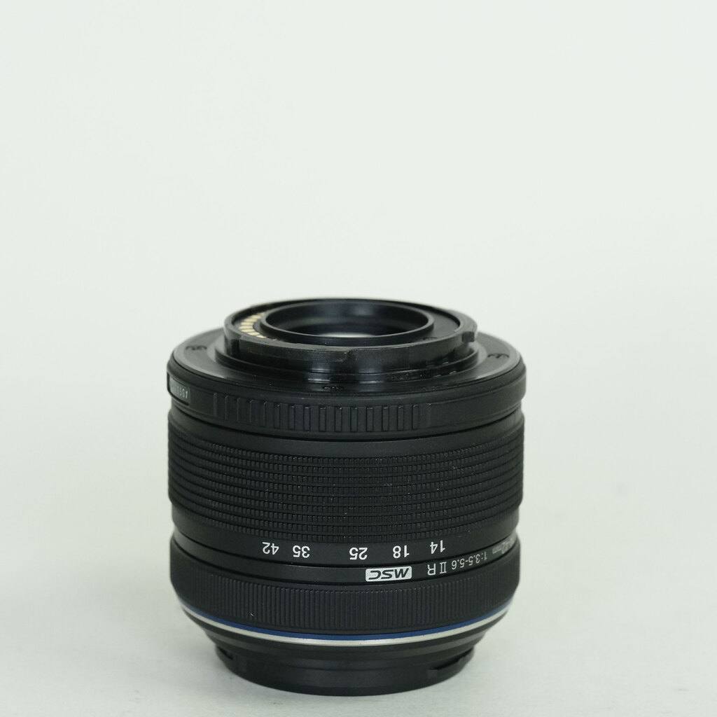 OLYMPUS M.ZUIKO DIGITAL 14-42mm F3.5-5.6IIR ブラック OLYMPUS M.ZUIKO DIGITAL 14-42mm F3.5-5.6IIR ブラック