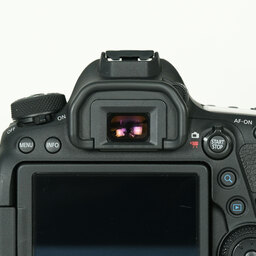 Canon EOS 6D Mark II