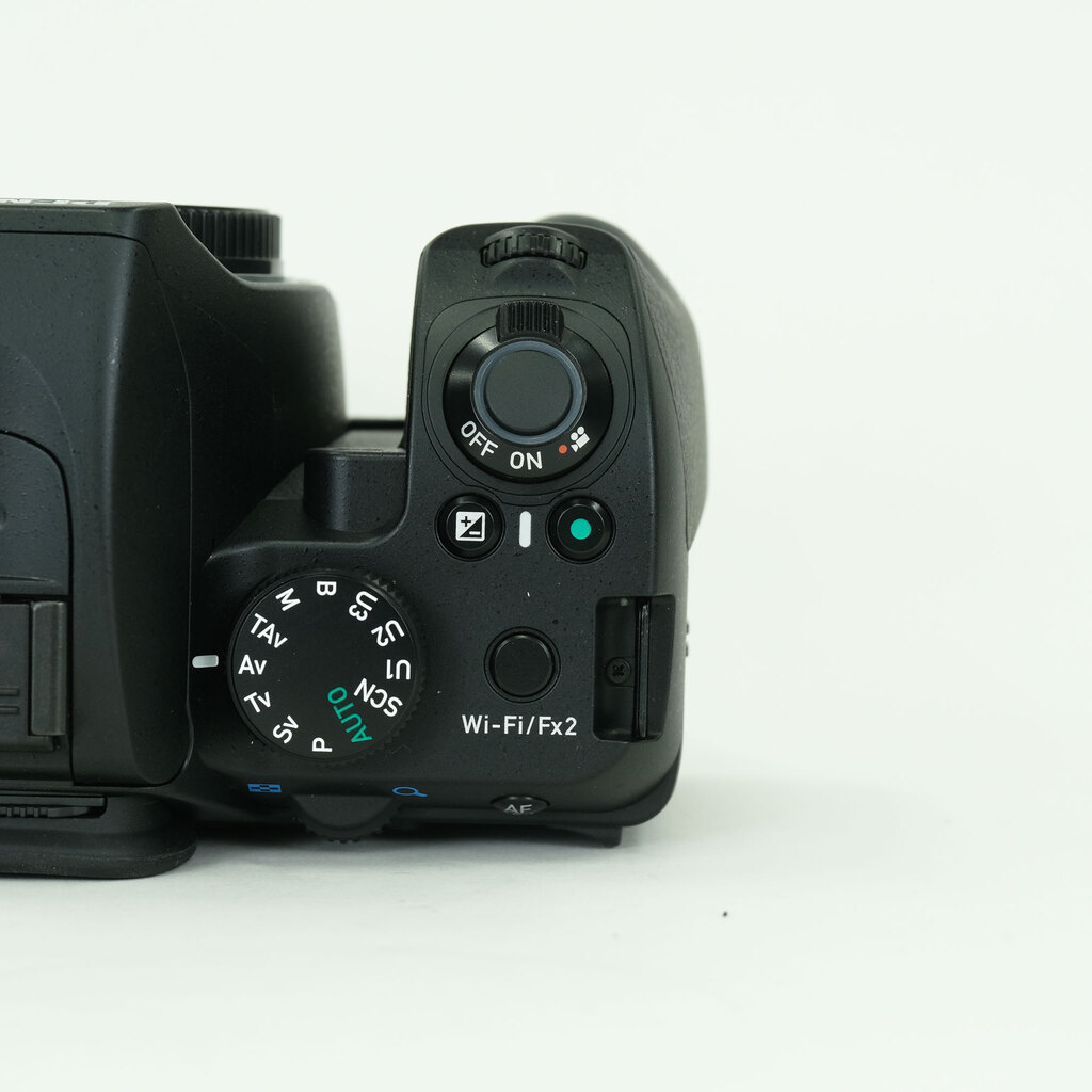 PENTAX K-70