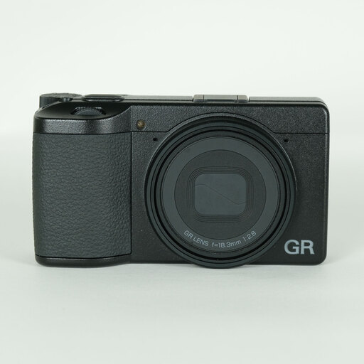 RICOH GR IV