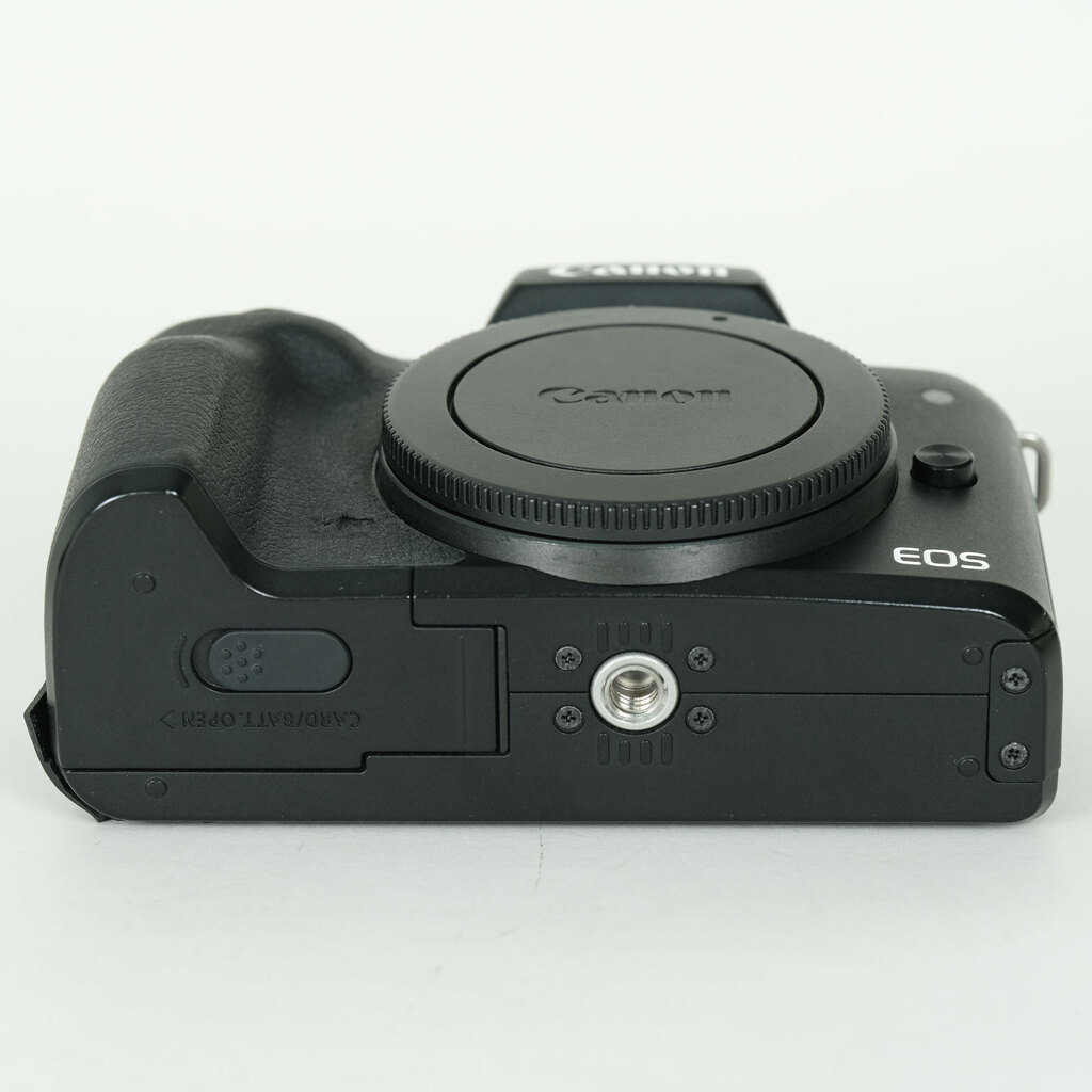 Canon EOS Kiss Mの出品 | ONE SCENE（ワンシーン）