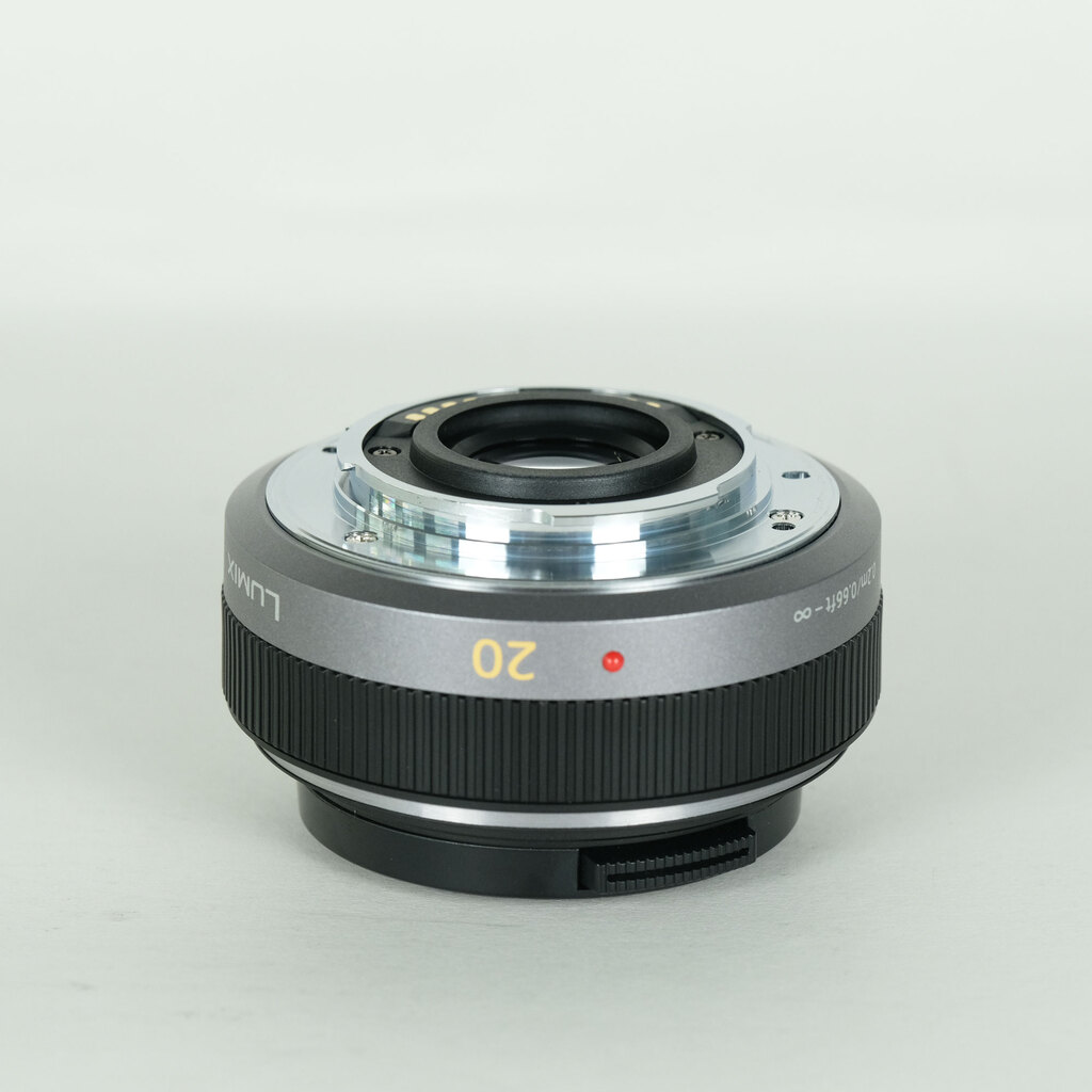 Panasonic LUMIX G 20mm F1.7 ASPH. H-H020の出品 | ONE SCENE（ワン
