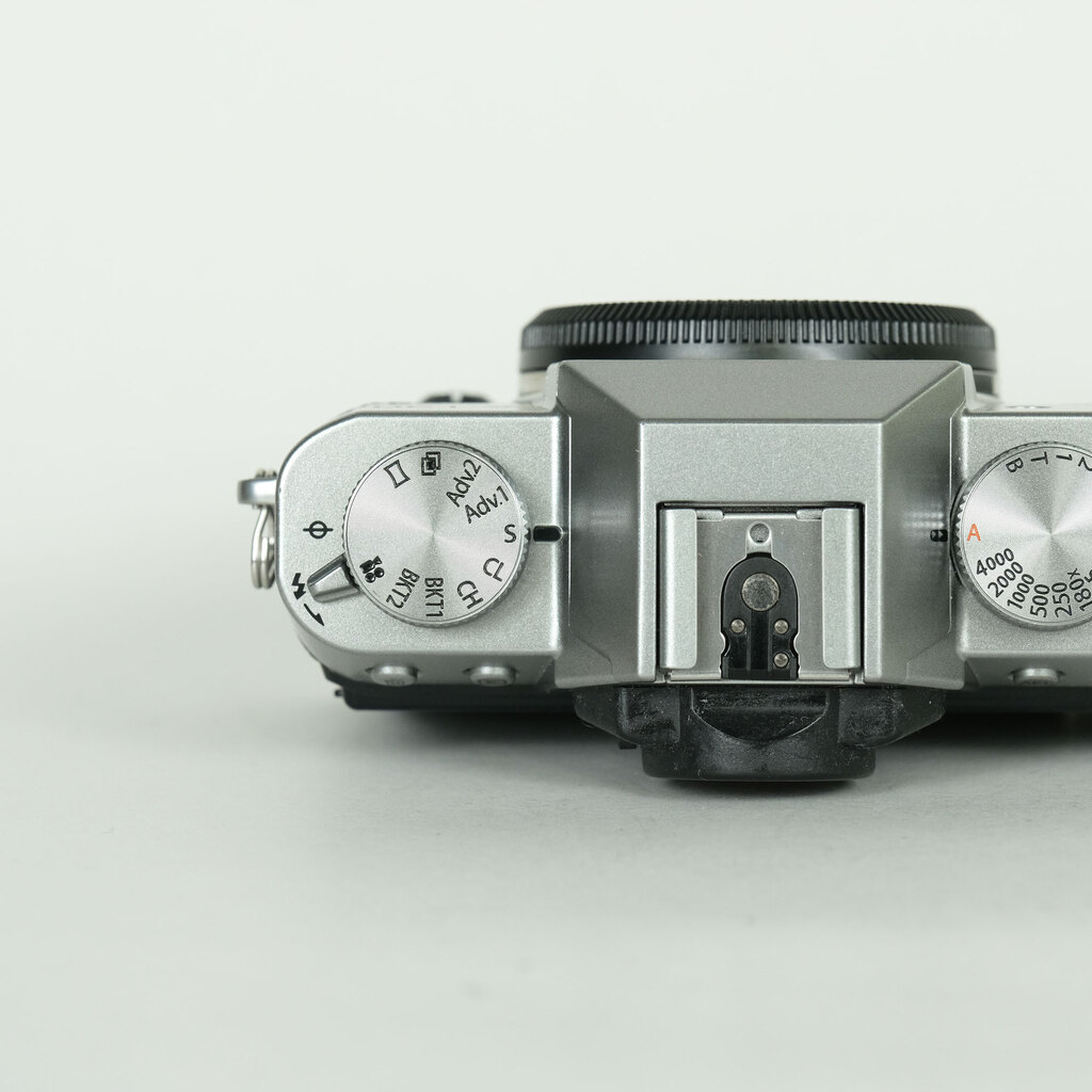 FUJIFILM X-T30