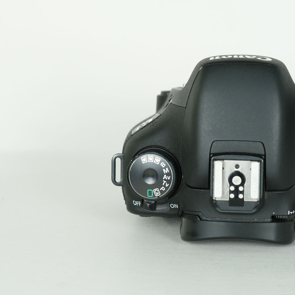 Canon EOS7D ボディの出品 | ONE SCENE（ワンシーン）