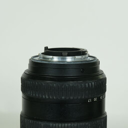 Nikon AF-S DX Zoom-Nikkor 17-55mm f/2.8G IF-ED