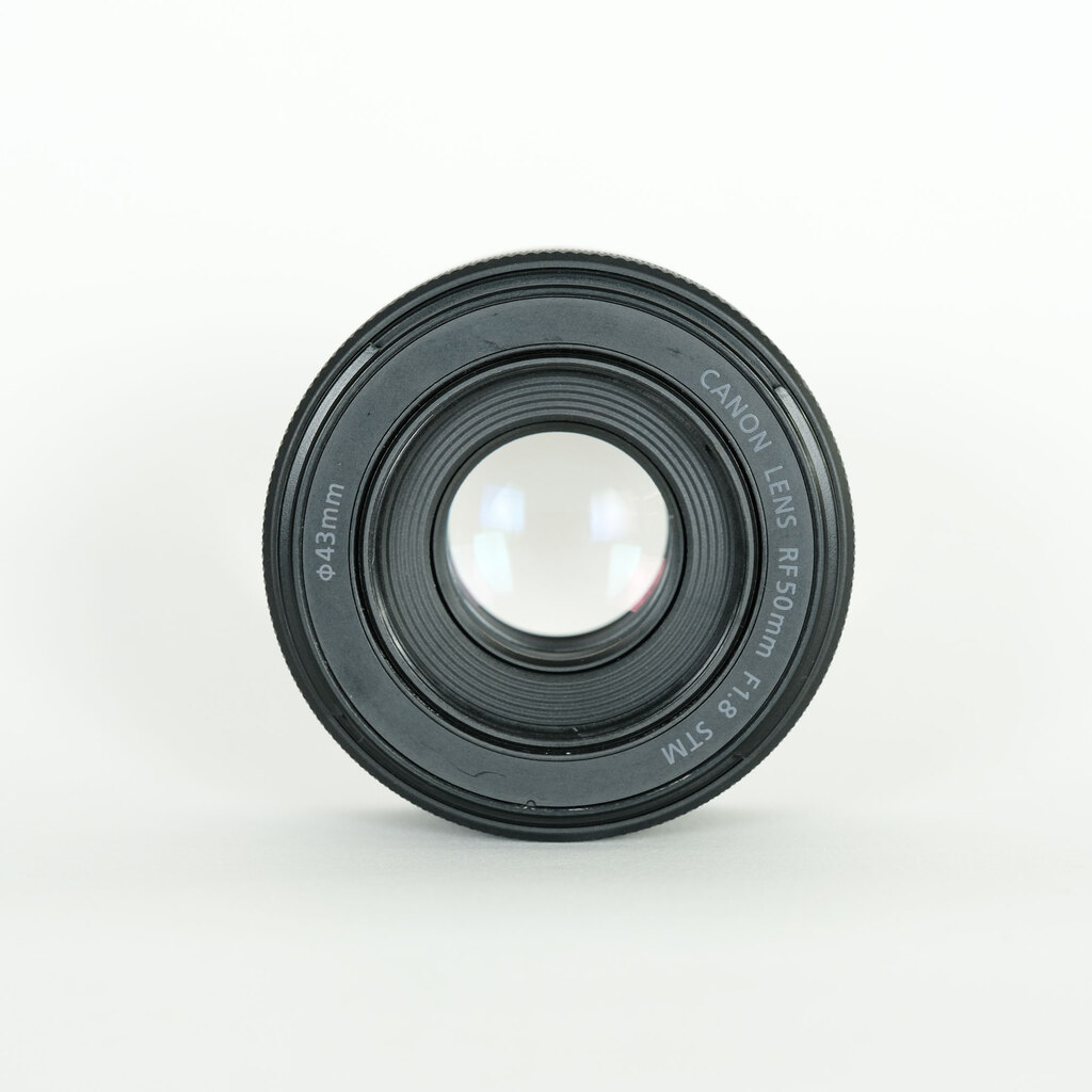 Canon RF50mm F1.8 STM