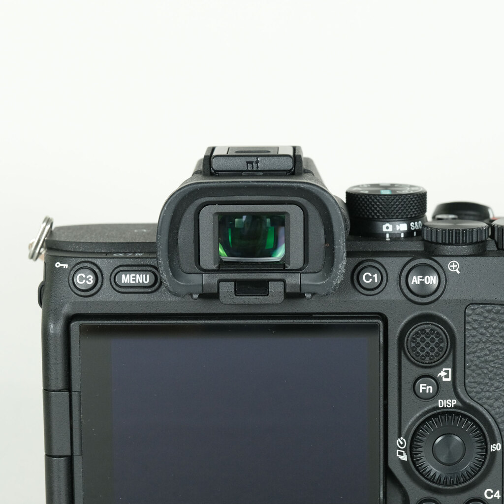 SONY α7 IV（ILCE-7M4）の出品 | ONE SCENE（ワンシーン）