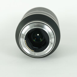 TAMRON 70-180mm F/2.8 Di III VXD (Model A056) [ ソニーE用 ]