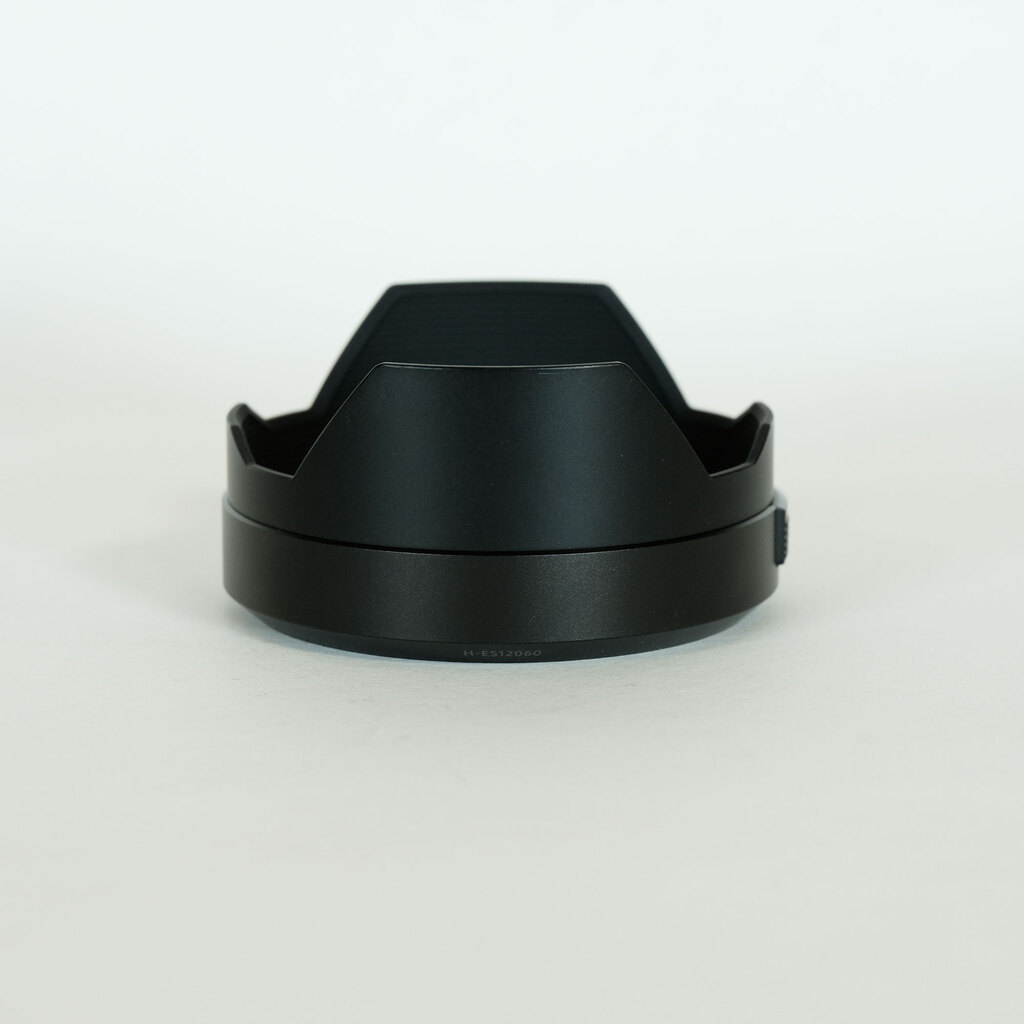 Panasonic LEICA DG VARIO-ELMARIT 12-60mm / F2.8-4.0 ASPH. / POWER O.I.S.