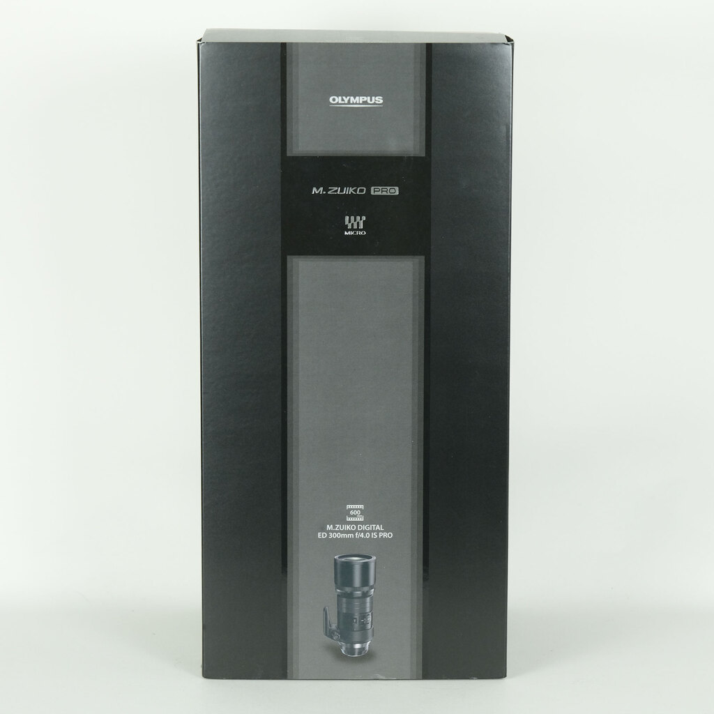 OLYMPUS M.ZUIKO DIGITAL ED 300mm F4.0 IS PRO