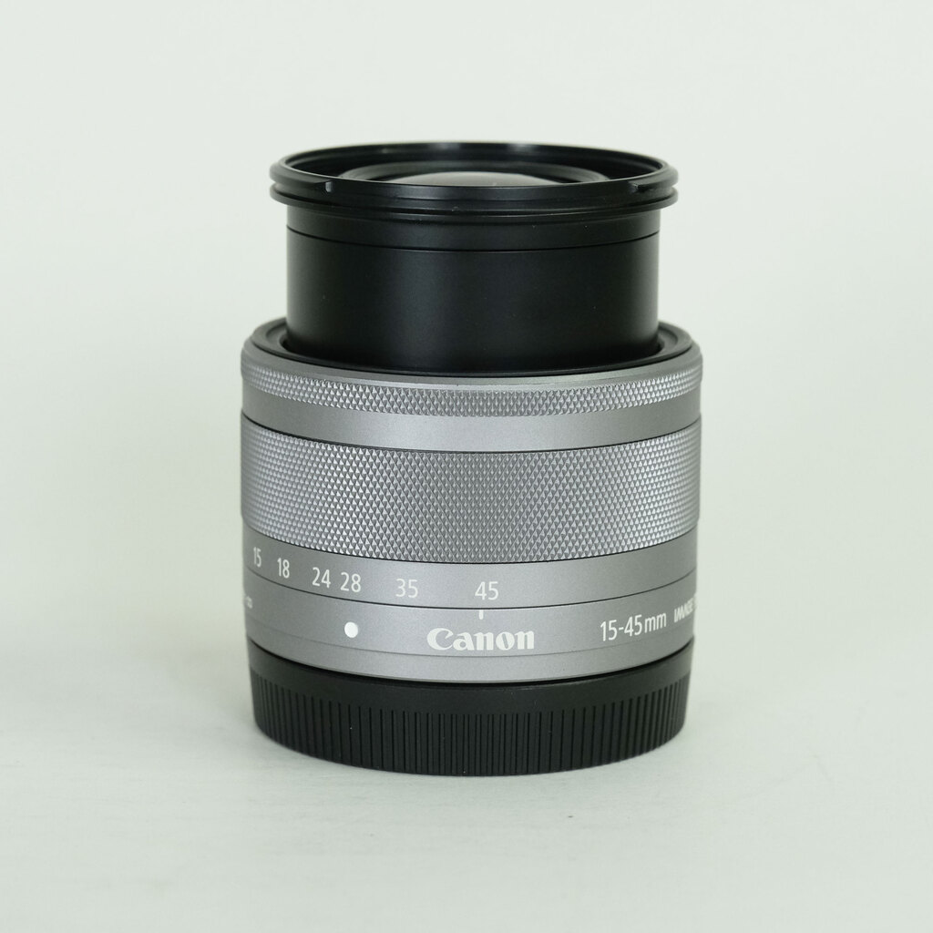 Canon EF-M15-45mm F3.5-6.3 IS STM