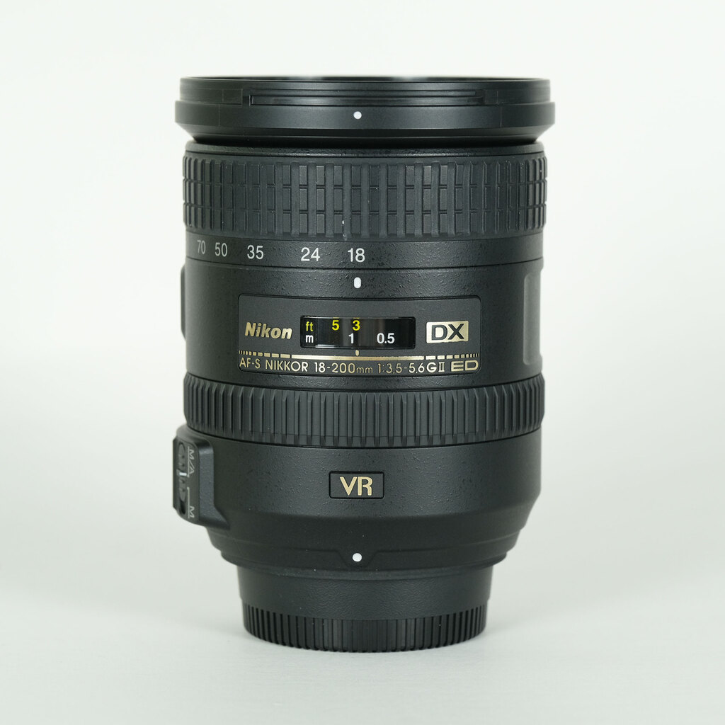 AF-S DX NIKKOR 18-200mm f/3.5-5.6G ED VR II 中古価格比較 - 価格.com