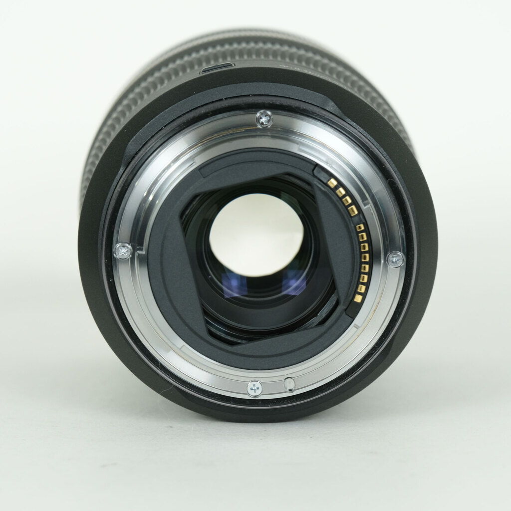 Canon RF24-70mm F2.8 L IS USM Canon RF24-70mm F2.8 L IS USM