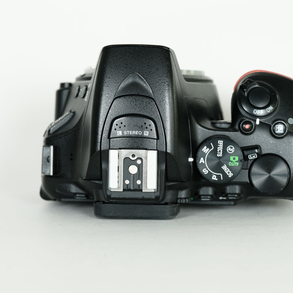 Nikon D5600