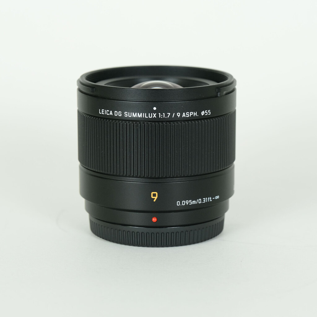 Panasonic LEICA DG SUMMILUX 9mm / F1.7 ASPH.