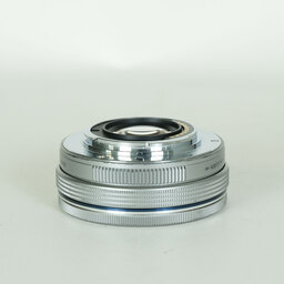 OLYMPUS M.ZUIKO DIGITAL ED 14-42mm F3.5-5.6 EZ シルバー