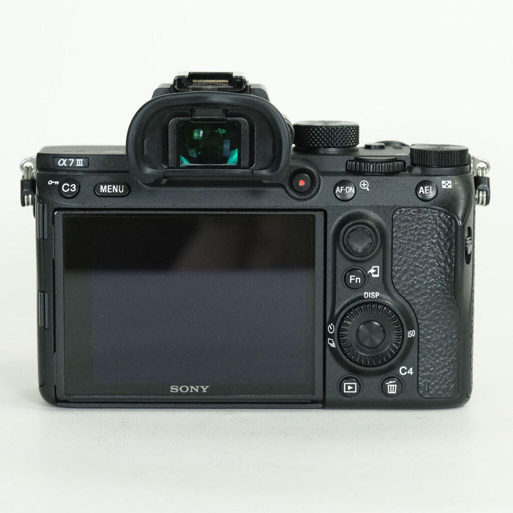 SONY α7 III(ILCE-7M3) SONY α7 III(ILCE-7M3)