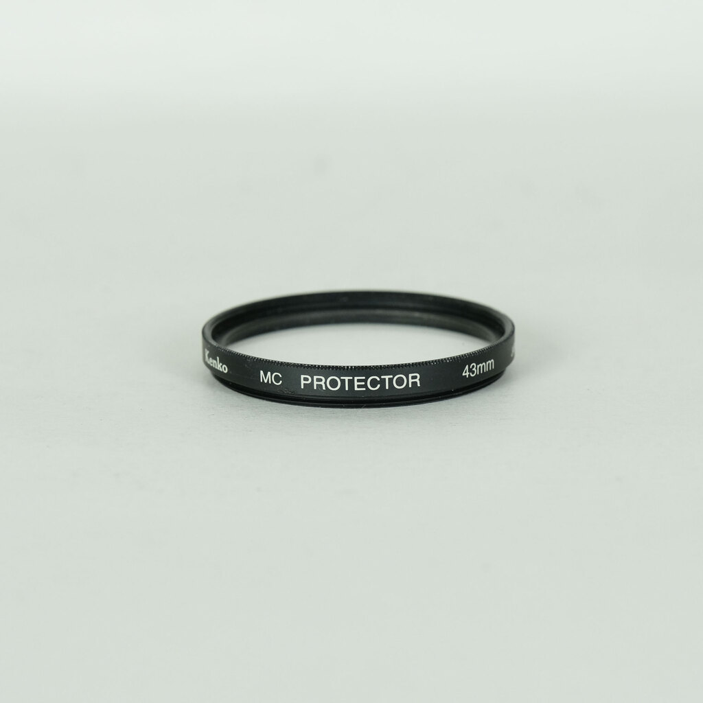 Canon EF-M22mm F2 STM