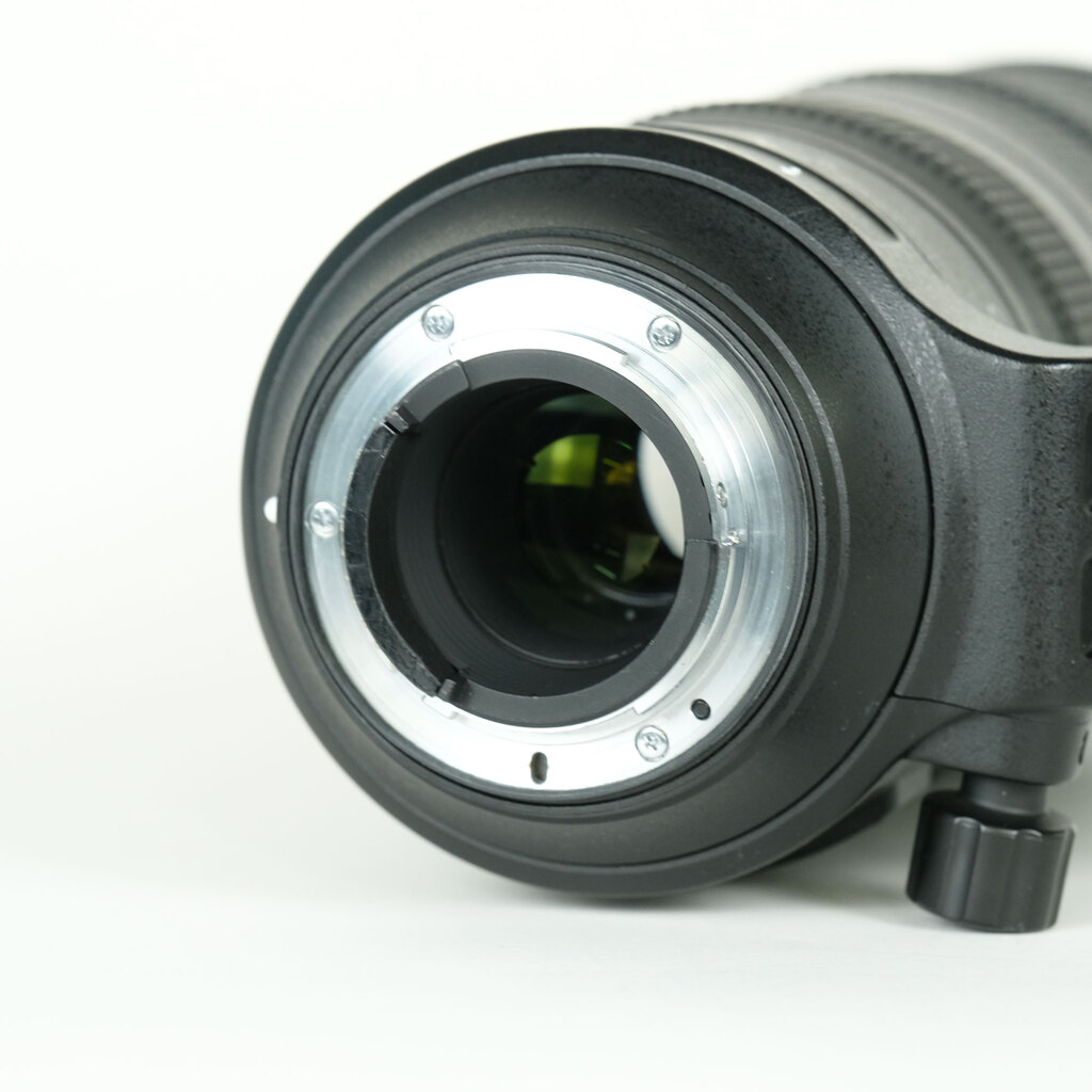 Nikon AF-S NIKKOR 200-500mm f/5.6E ED VRの出品 | ONE SCENE（ワン