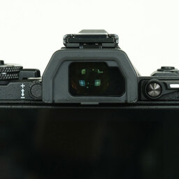 OLYMPUS OM-D E-M5 Mark II