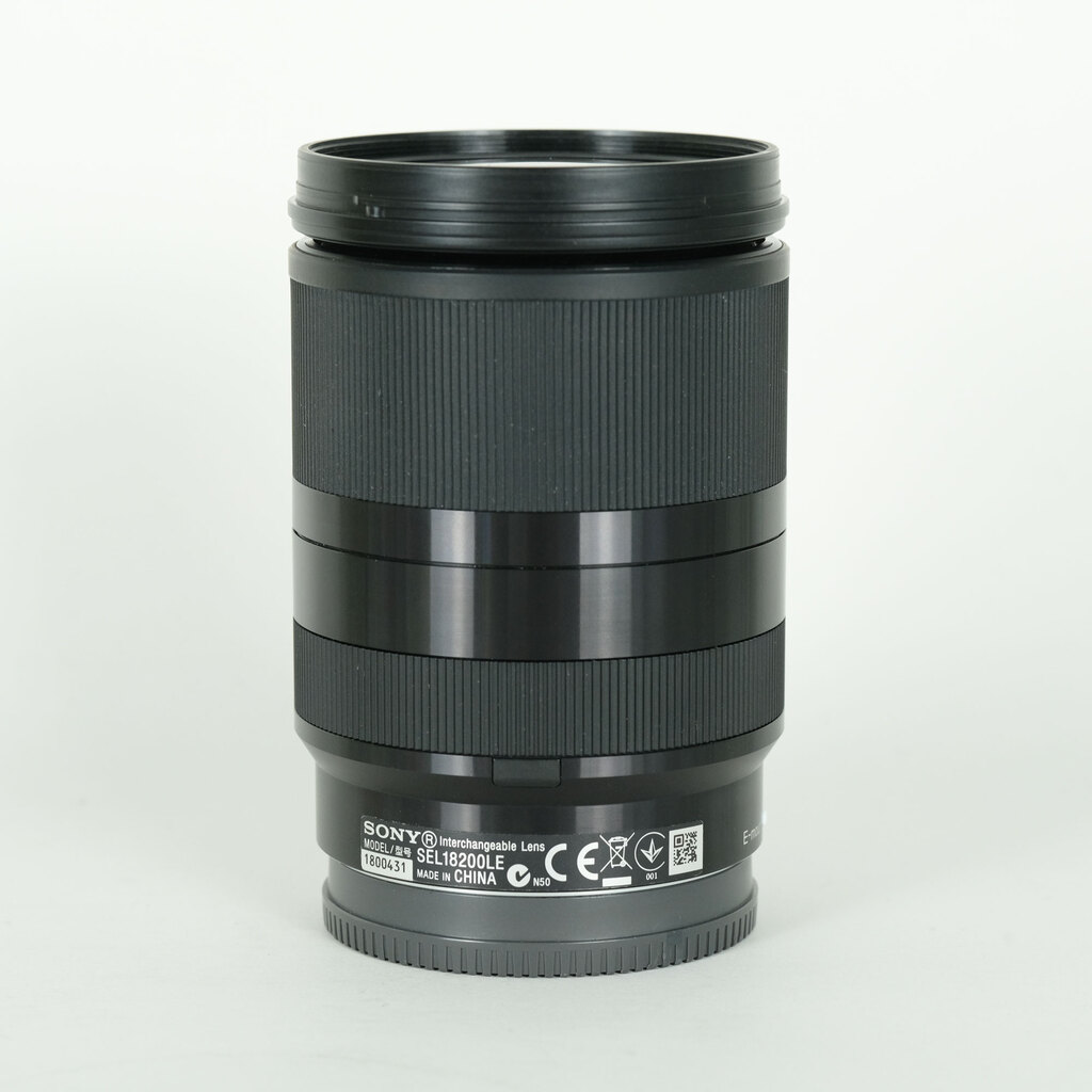 SONY E18-200mm F3.5-6.3 OSS LE SEL18200LE SONY E18-200mm F3.5-6.3 OSS LE SEL18200LE