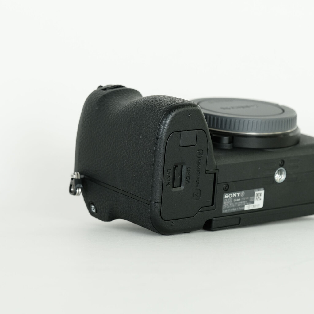 SONY α6700（ILCE-6700）