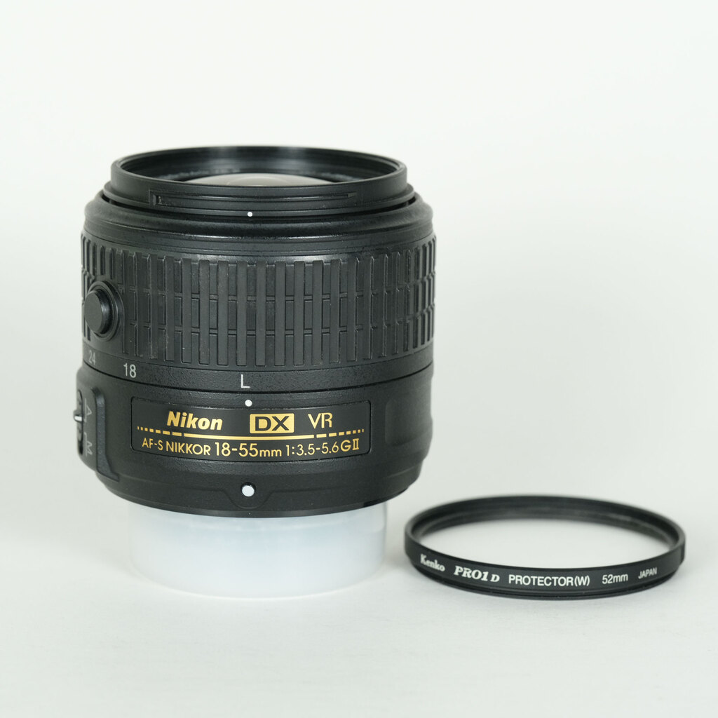 Nikon AF-S DX NIKKOR 18-55mm f3.5-5.6G VR II