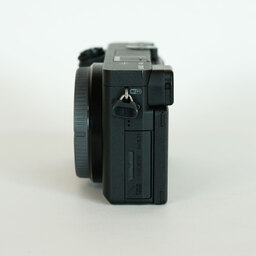 SONY α6400（ILCE-6400）