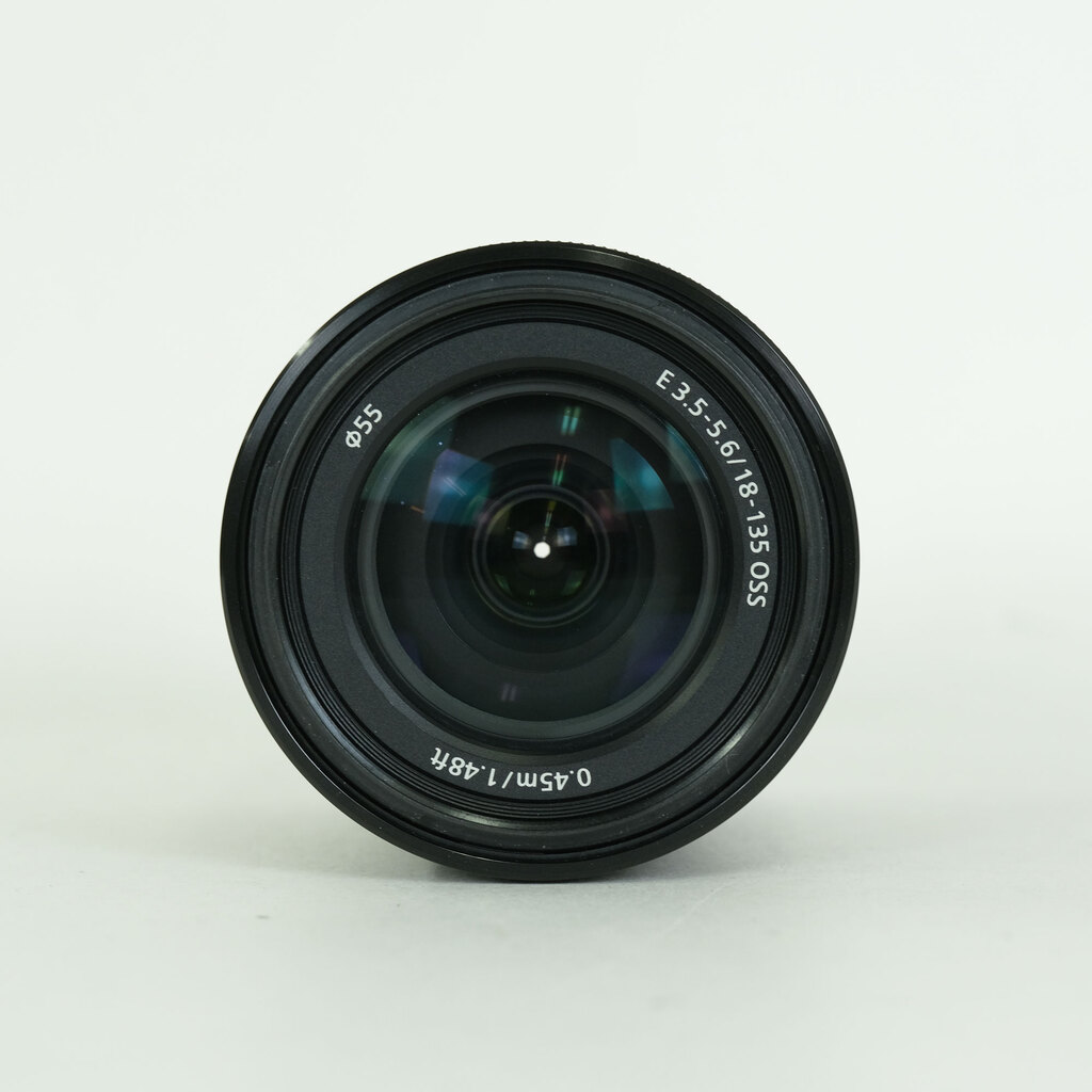 SONY E 18-135mm F3.5-5.6 OSS SEL18135