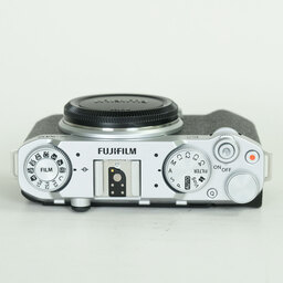 FUJIFILM X-M5 FUJIFILM X-M5