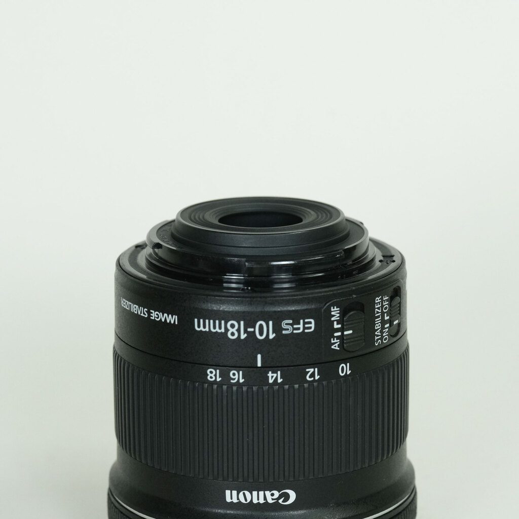 Canon EF-S10-18mm F4.5-5.6 IS STM