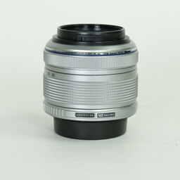 OLYMPUS M.ZUIKO DIGITAL 14-42mm F3.5-5.6IIR シルバー