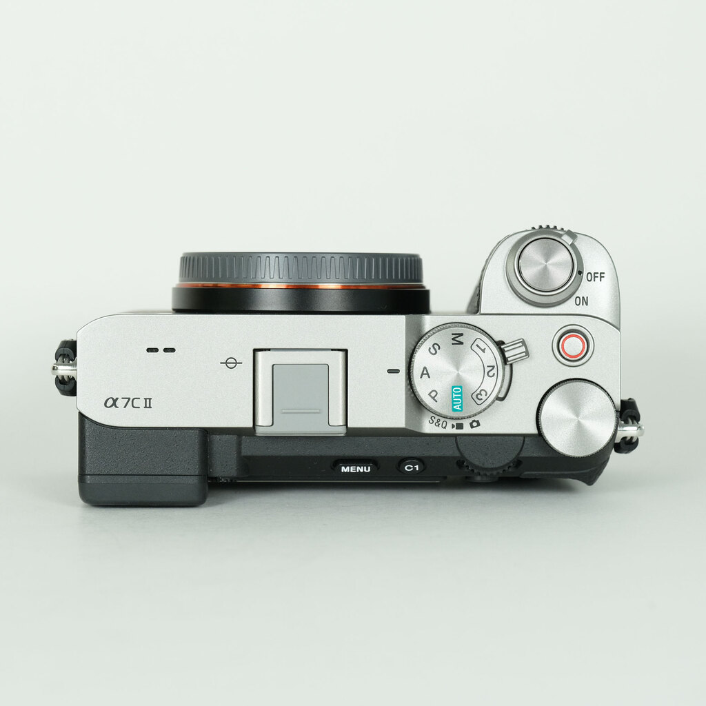 SONY α7C II（ILCE-7CM2）の出品 | ONE SCENE（ワンシーン）