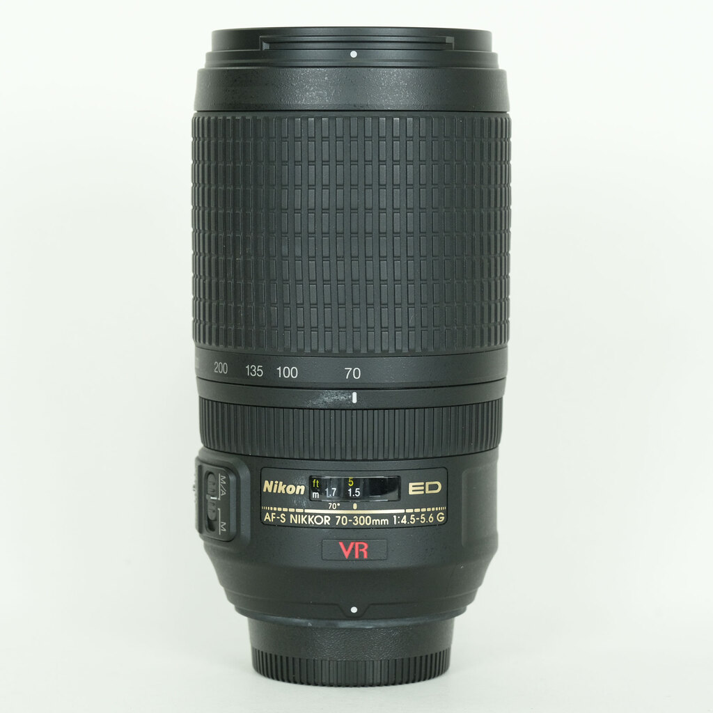 Nikon AF-S VR Zoom-Nikkor 70-300mm F4.5-5.6G IF-ED