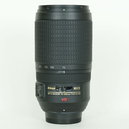 Nikon AF-S VR Zoom-Nikkor 70-300mm F4.5-5.6G IF-ED