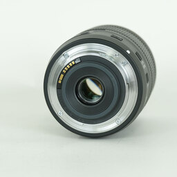 Canon EF-S18-135mm F3.5-5.6 IS USM