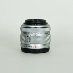 OLYMPUS M.ZUIKO DIGITAL 14-42mm F3.5-5.6IIR シルバー