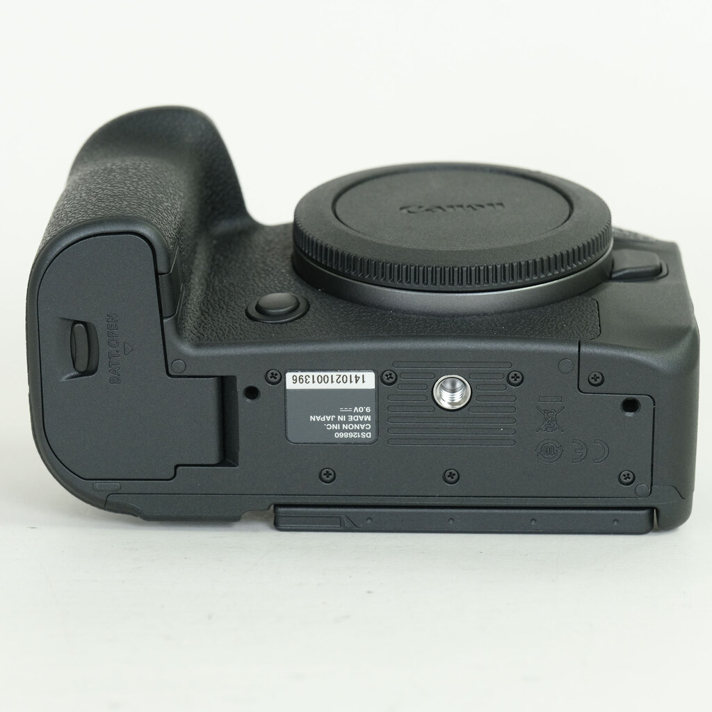 Canon EOS R6 Mark II Canon EOS R6 Mark II