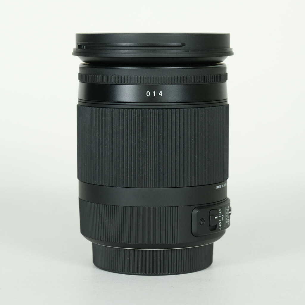 SIGMA 18-300mm F3.5-6.3 DC MACRO OS HSM�bContemporary [�V�O�}SA�p]