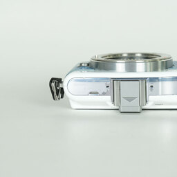 OLYMPUS PEN mini E-PM1 ボディ ホワイト