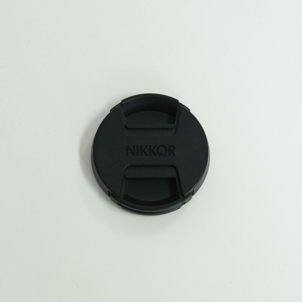 Nikon NIKKOR Z 40mm f/2 Nikon NIKKOR Z 40mm f/2