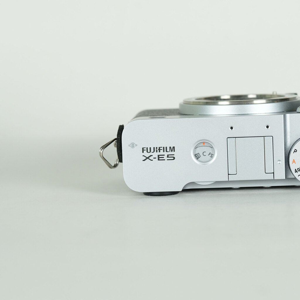 FUJIFILM X-E5の出品 | ONE SCENE（ワンシーン）