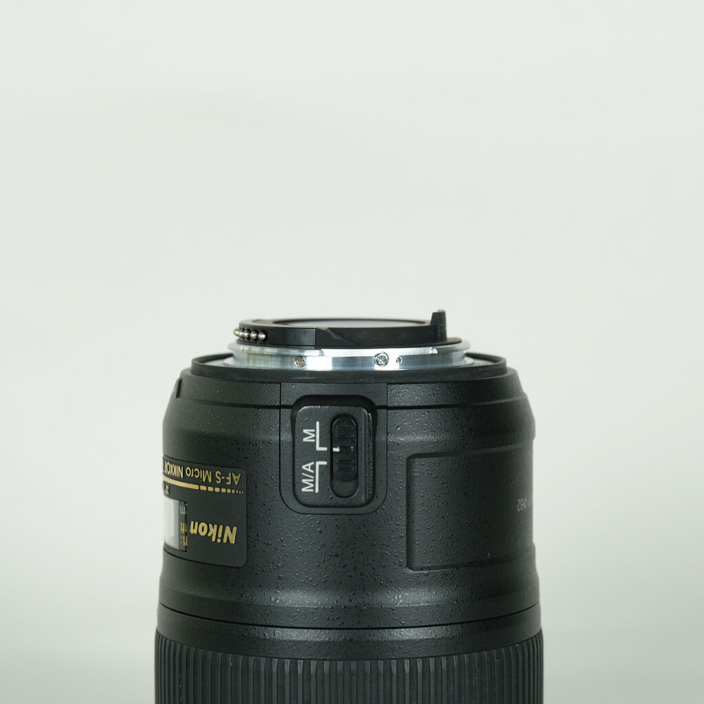 Nikon AF-S Micro NIKKOR 60mm f/2.8G ED Nikon AF-S Micro NIKKOR 60mm f/2.8G ED