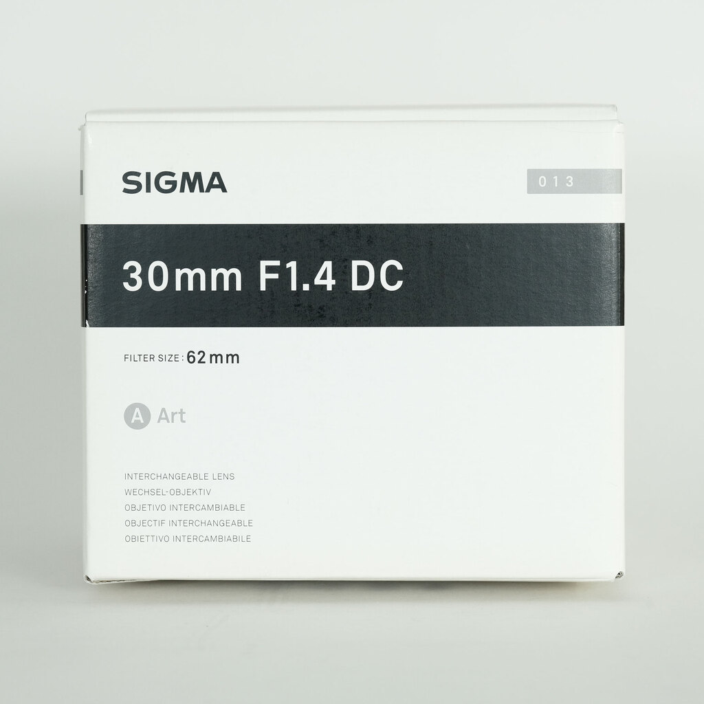 SIGMA 30mm F1.4 DC HSM | Art [キヤノン用]