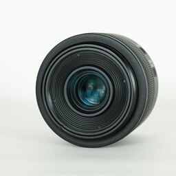 Canon RF35mm F1.8 MACRO IS STM