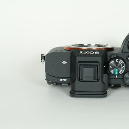 SONY α7 IV(ILCE-7M4) SONY α7 IV(ILCE-7M4)