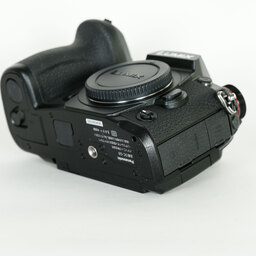 Panasonic LUMIX DC-G9 PRO